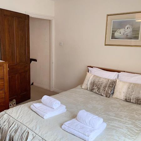 Cosy Central Windsor House Sleeps 4 Exterior foto